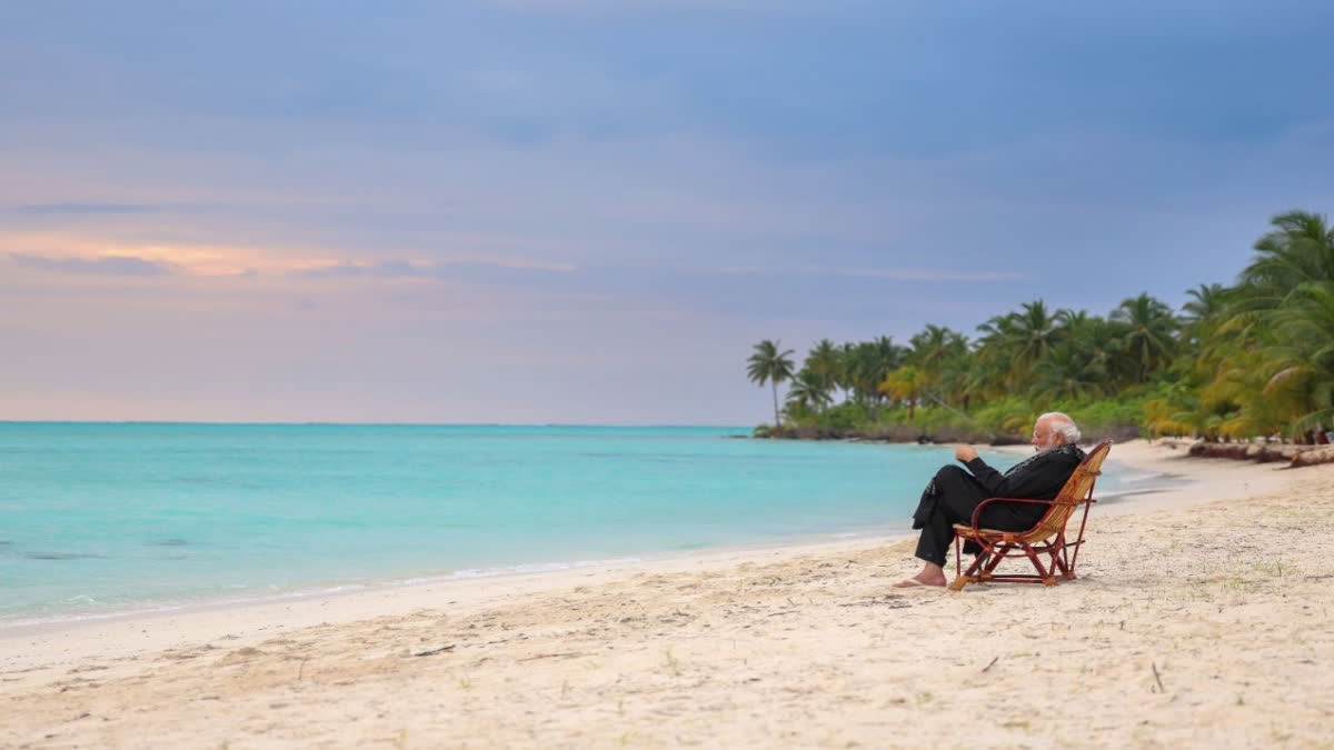 Beach drama : India's boycott of Maldivian tourism